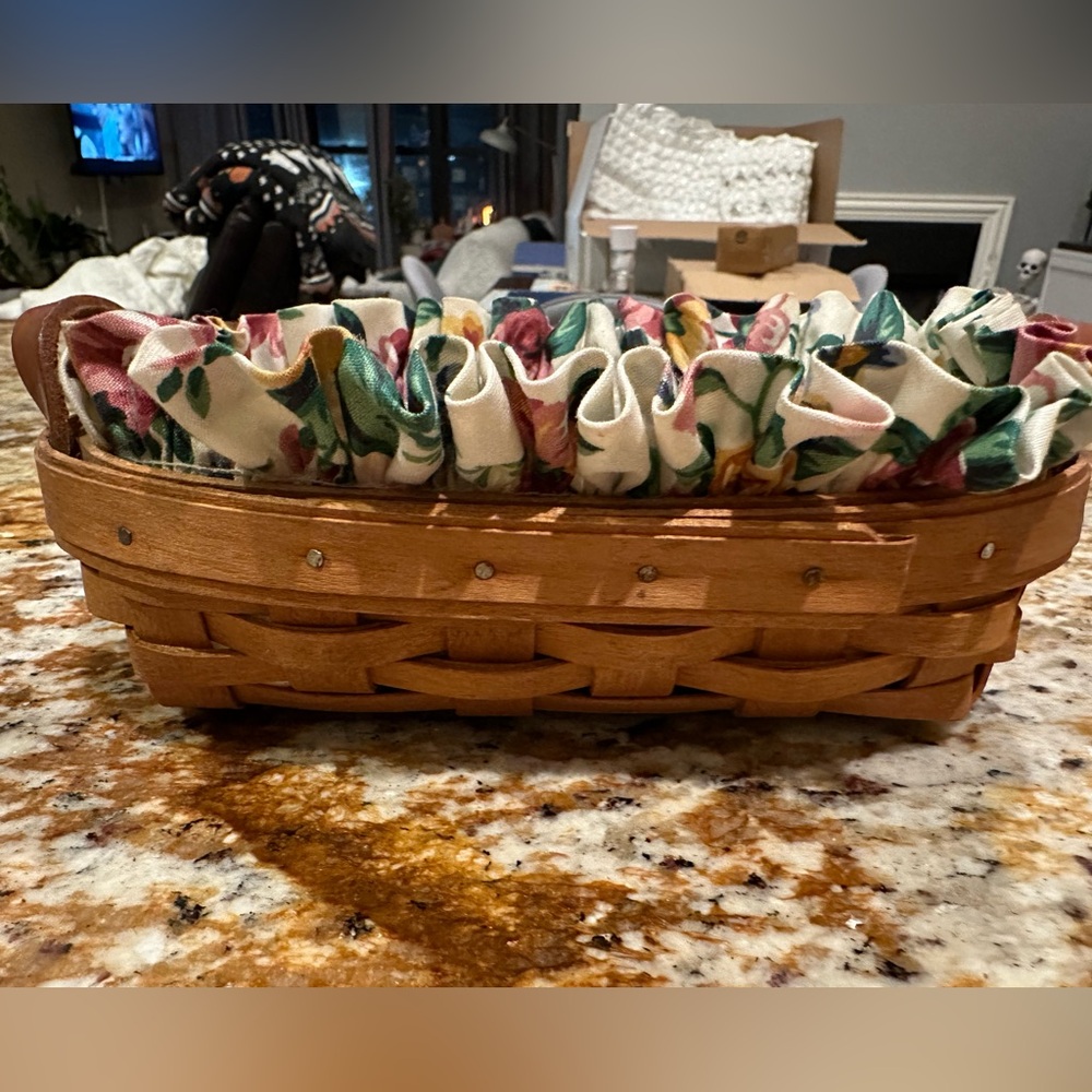 Longaberger 1994 Lavender Booking Basket With Floral Liner And Protector